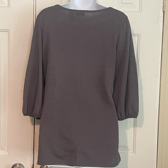 Kim Rogers Long sleeve gray blouse size medium. - Picture 2 of 3